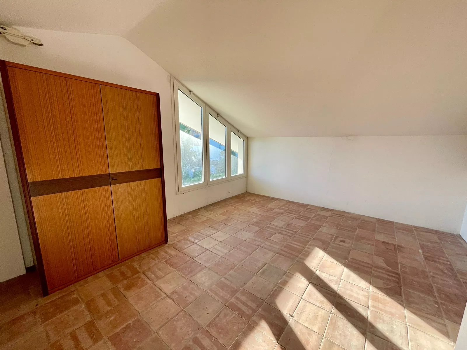 Via Vivaldi: Ampio appartamento con giardino privato, mansarda e terrazza abitabile a due passi dal mare - Foto 18