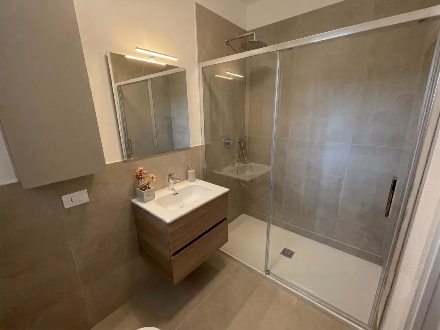 Dream Beach: Vivere l'Eccellenza a Porto Santa Margherita - Foto 11